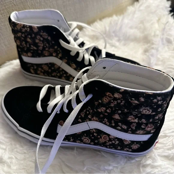 VANS SK8 -HIGH “ROSE DREAMS High-Top Sneakers FINAL $41 - Picture 4 of 12